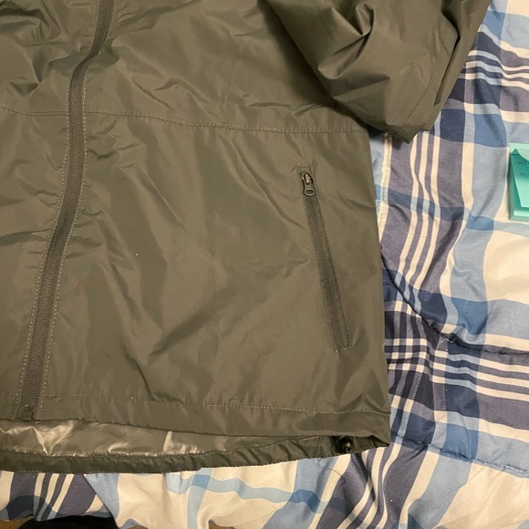 Sierra designs grey hooded light weight jacket - Picture 4 of 4